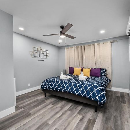 Modern 2Br City Center Getaway With Free Park ヒューストン エクステリア 写真