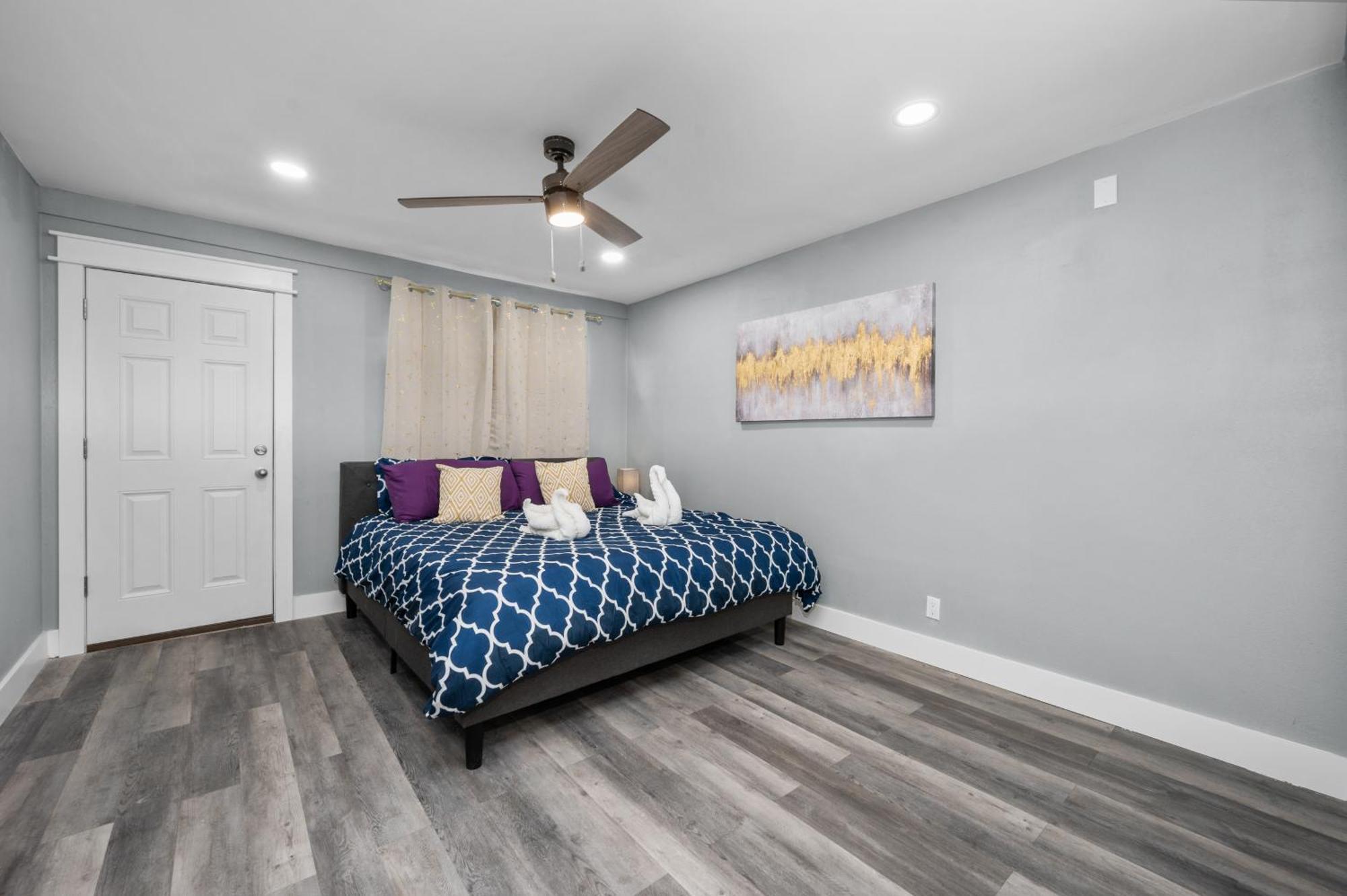 Modern 2Br City Center Getaway With Free Park ヒューストン エクステリア 写真